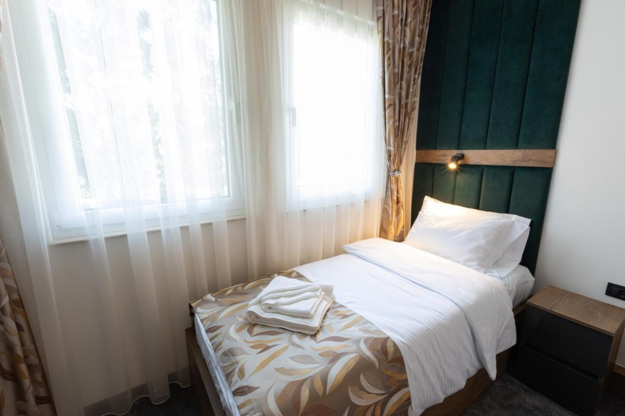 Hotel M Star Novi Pazar Ngoại thất bức ảnh