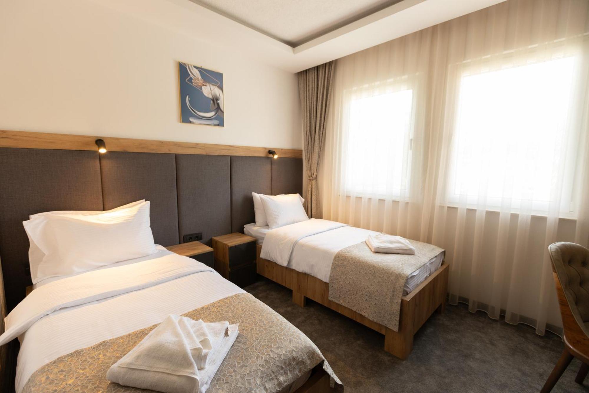Hotel M Star Novi Pazar Ngoại thất bức ảnh