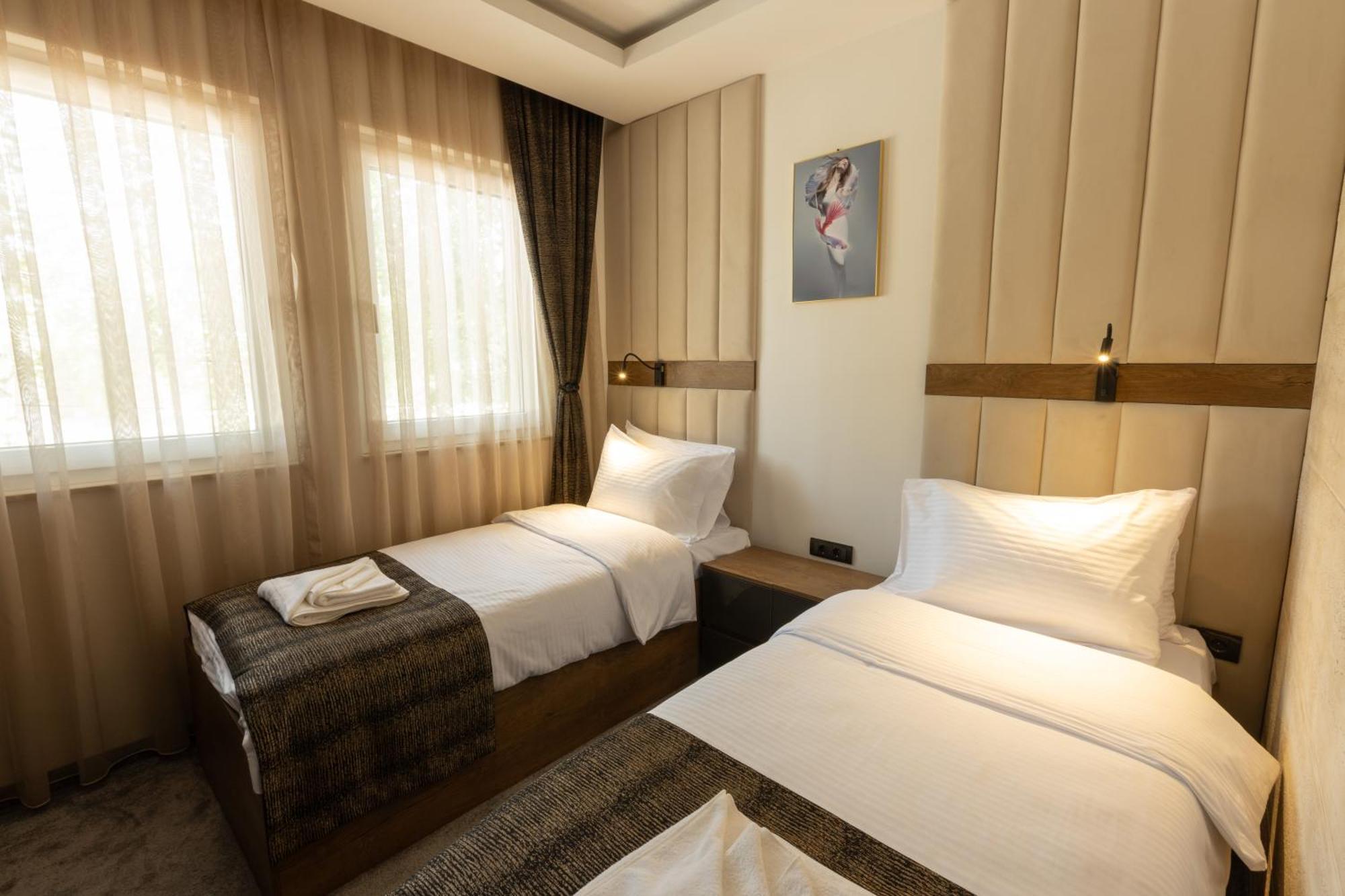 Hotel M Star Novi Pazar Ngoại thất bức ảnh